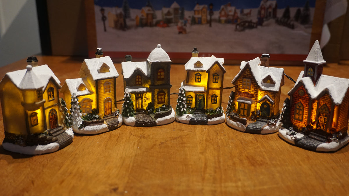 25 delig Kerstdorp met LED verlichting
